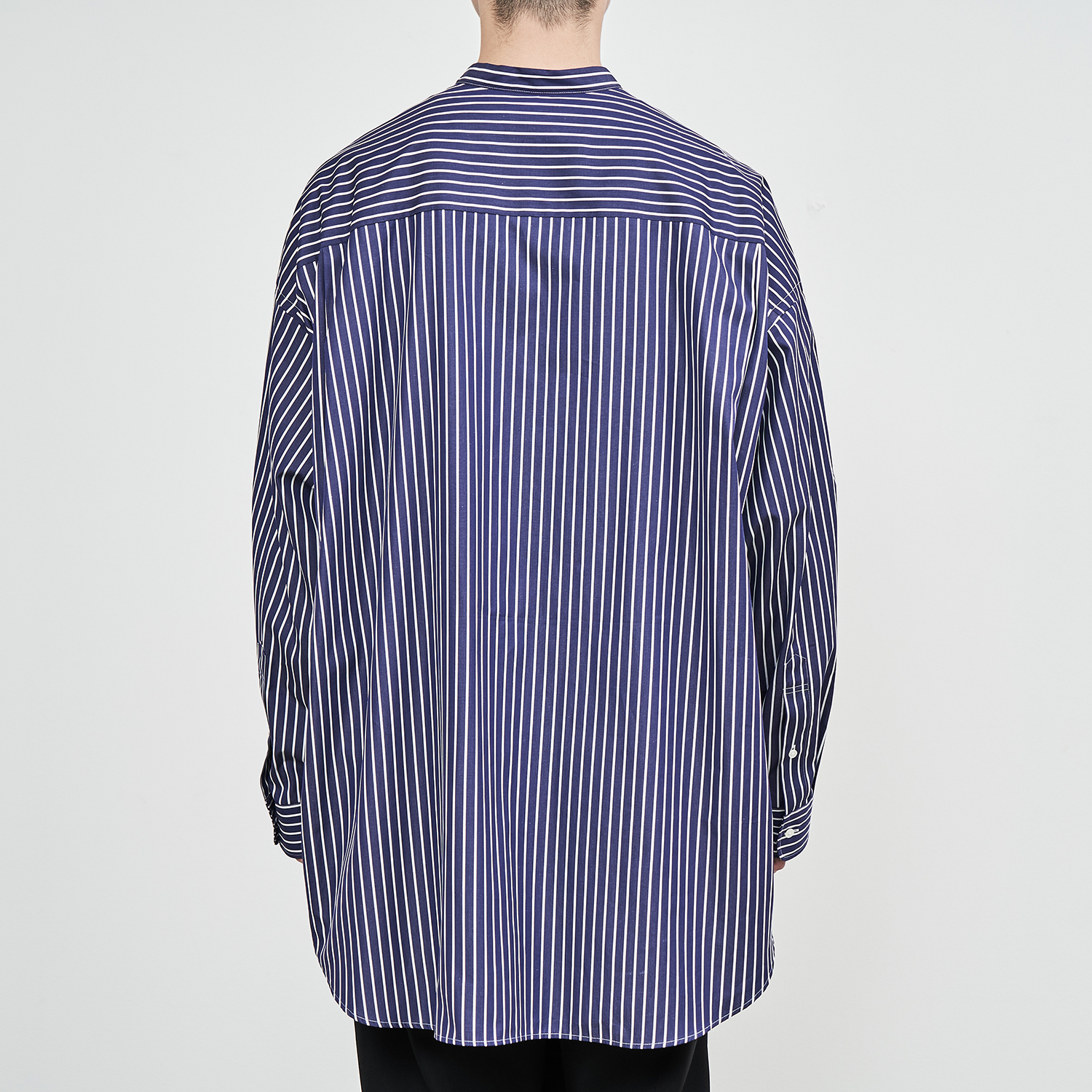 Thomas Masonの生地を用いたGraphpaperの名作シャツが久々に店頭に登場