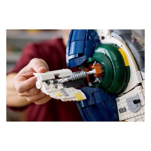 LEGO Star Wars Jango Fett's Firespray-Class Starship 75409