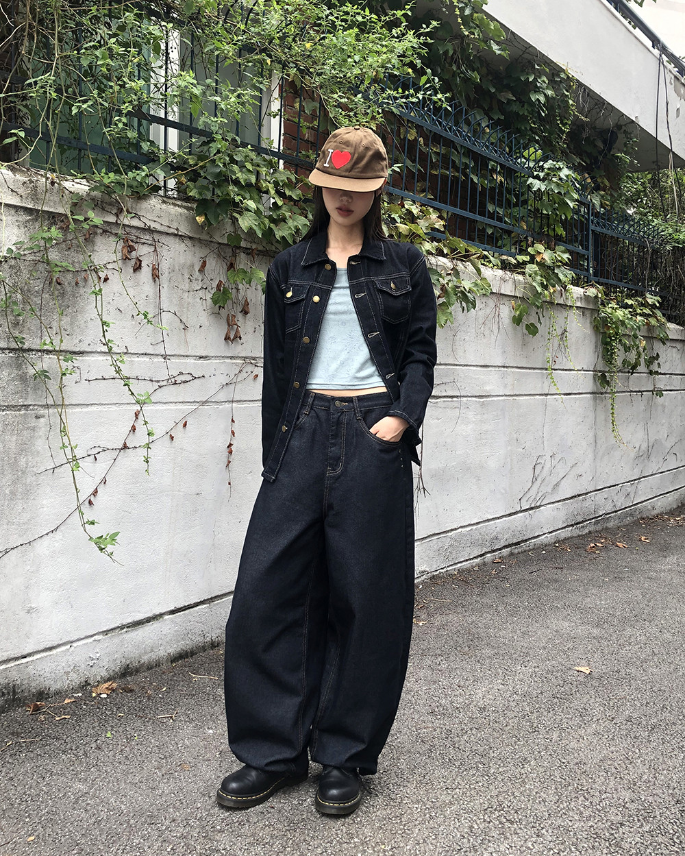 スタッズポケットワイドデニムパンツ | ファッション通販サイト NUGU