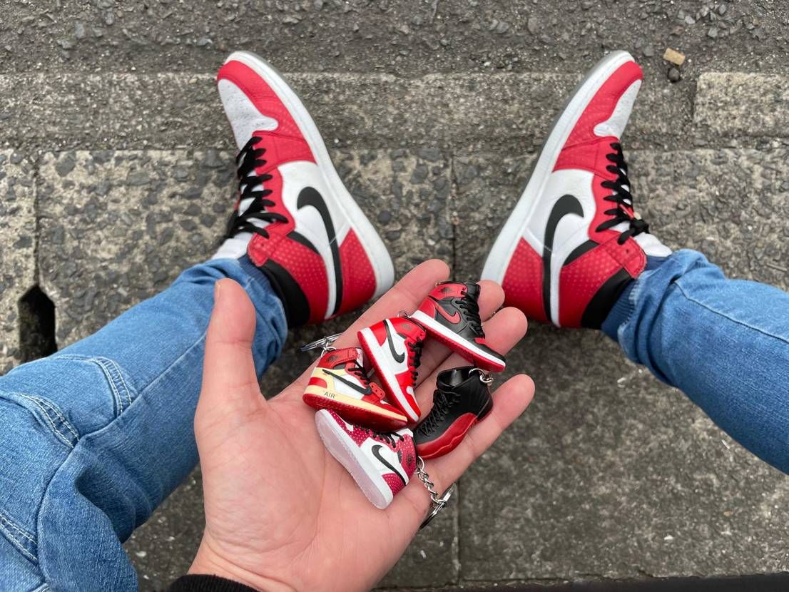 ナイキ エアジョーダン1 レトロ ハイ 