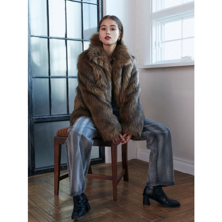 フェイクファーラインジャガードコート[品番：MKSW0060529]｜MURUA