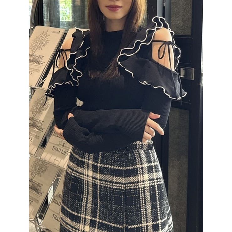 ショルダーオープンフリルニット[品番：MKSW0061132]｜dazzlin