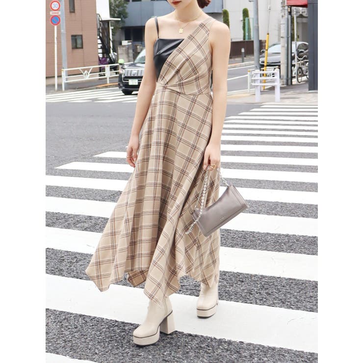 フェイクレザードッキングチェックロングワンピース[品番：MKSW0058156