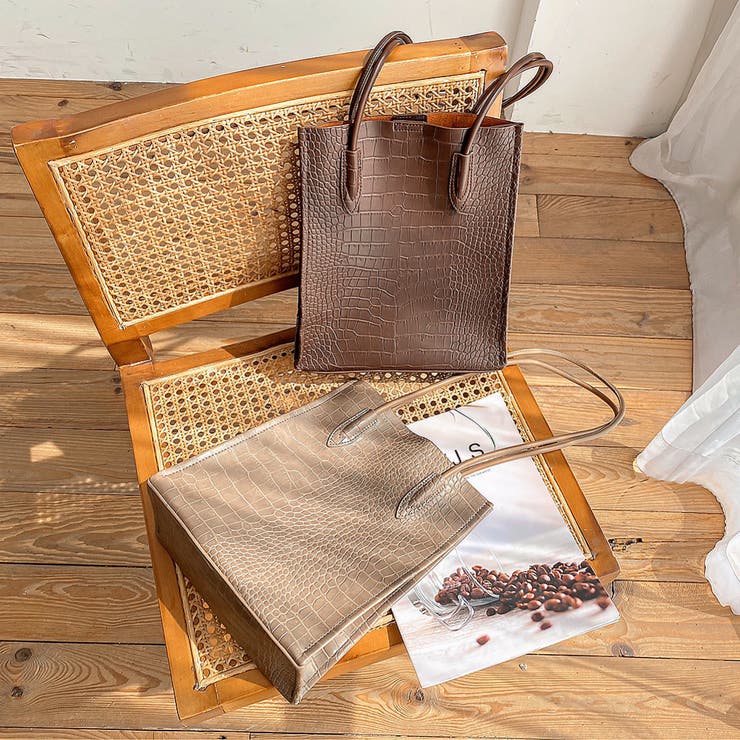 クロコ型押しバッグ バッグ トート 肩掛け 型押し クロコ アニマル