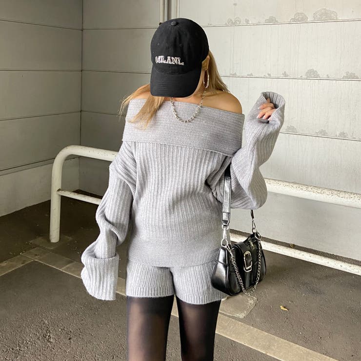 オフショルニットトップス・ショートパンツセットアップ[品番