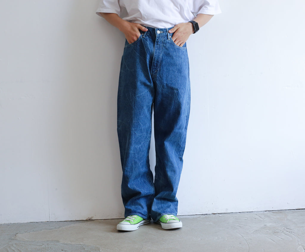 AURALEE SELVEDGE FADED LIGHT DENIM PANTS – Chum!