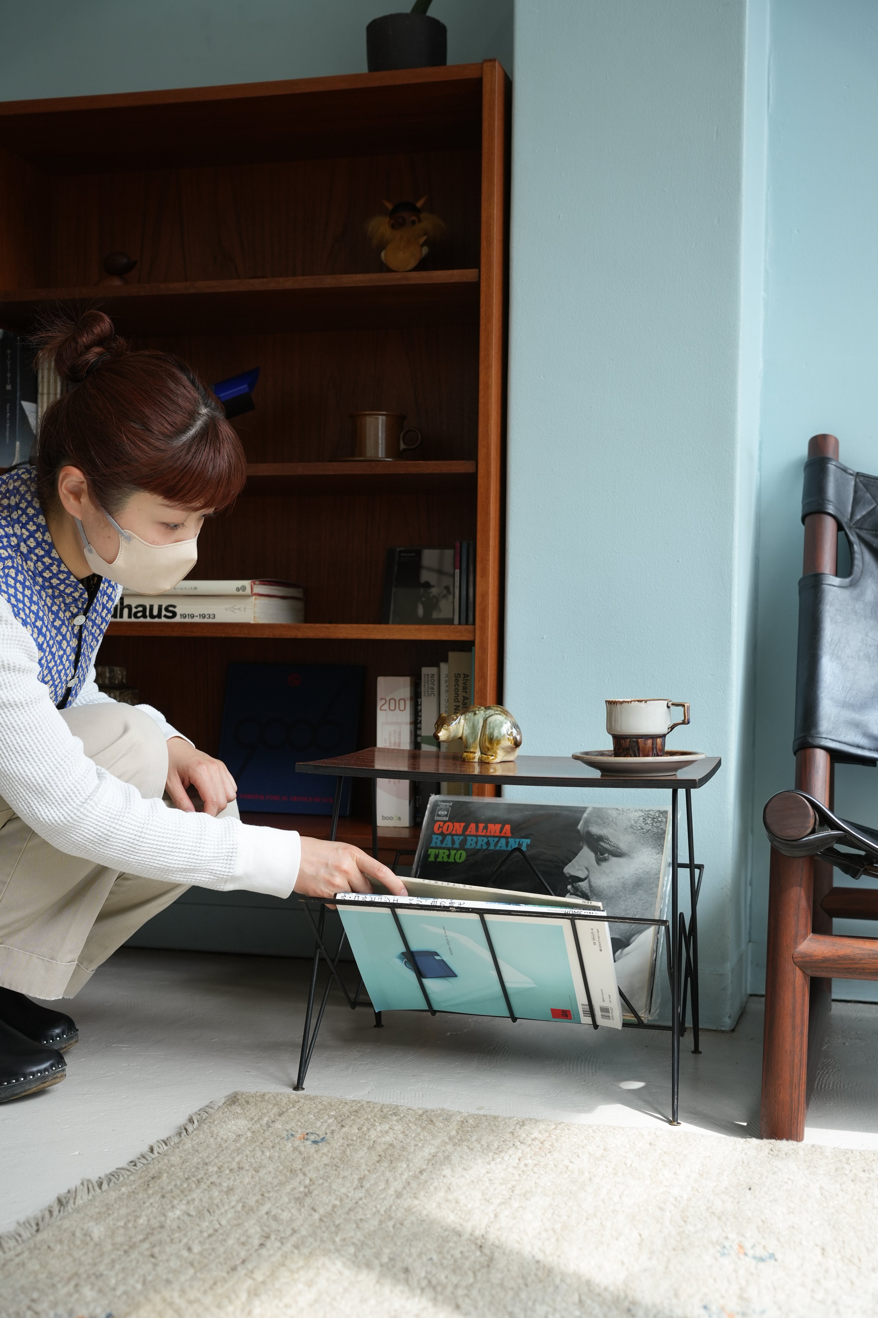 ミッドセンチュリーヴィンテージ サイドテーブル マガジンラック