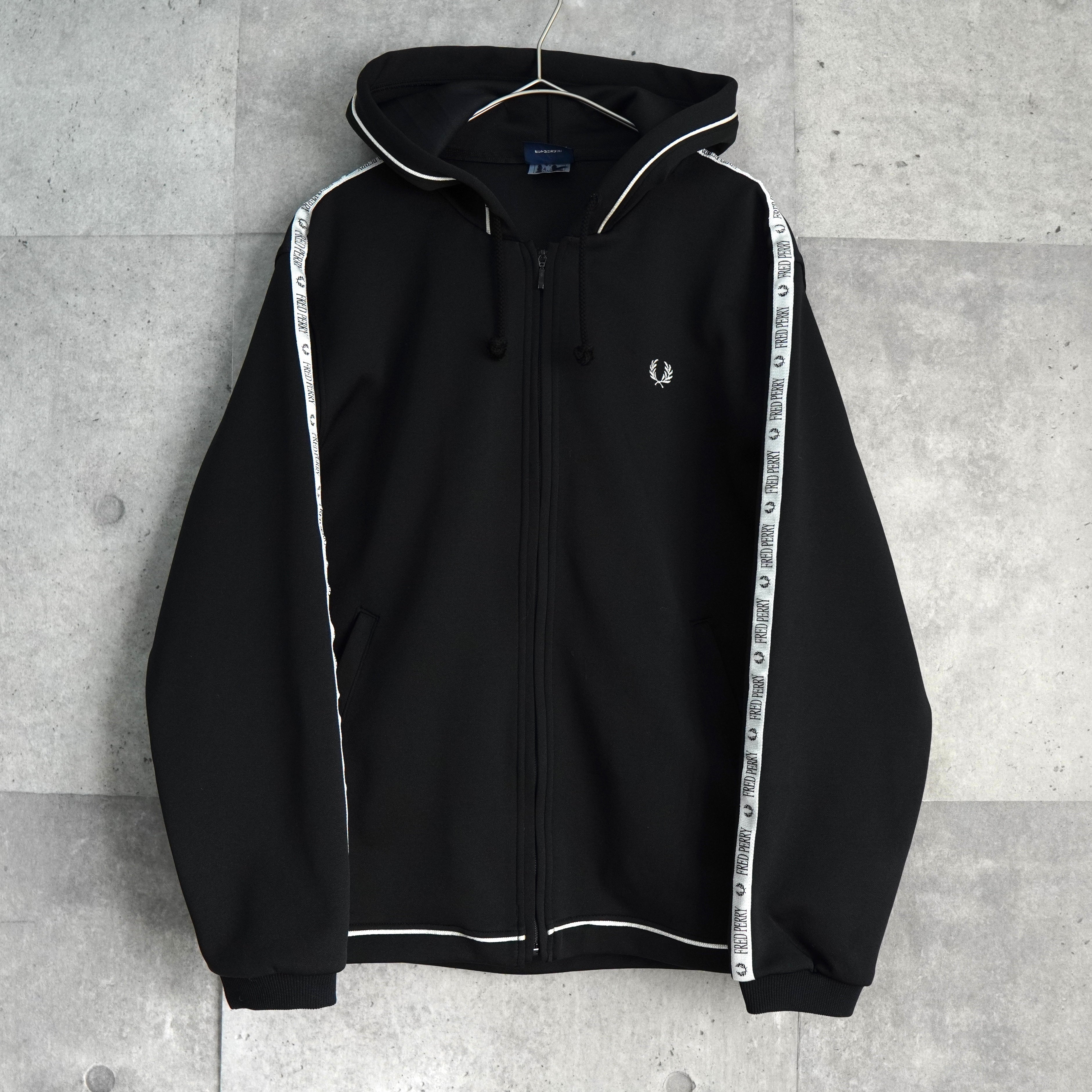 FRED PERRY(フレッドペリー)アイテム一覧 | ブランド古着を扱う