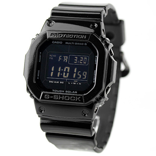 タフネスを追求し進化を続けるG-SHOCKから、ブランドカラーである