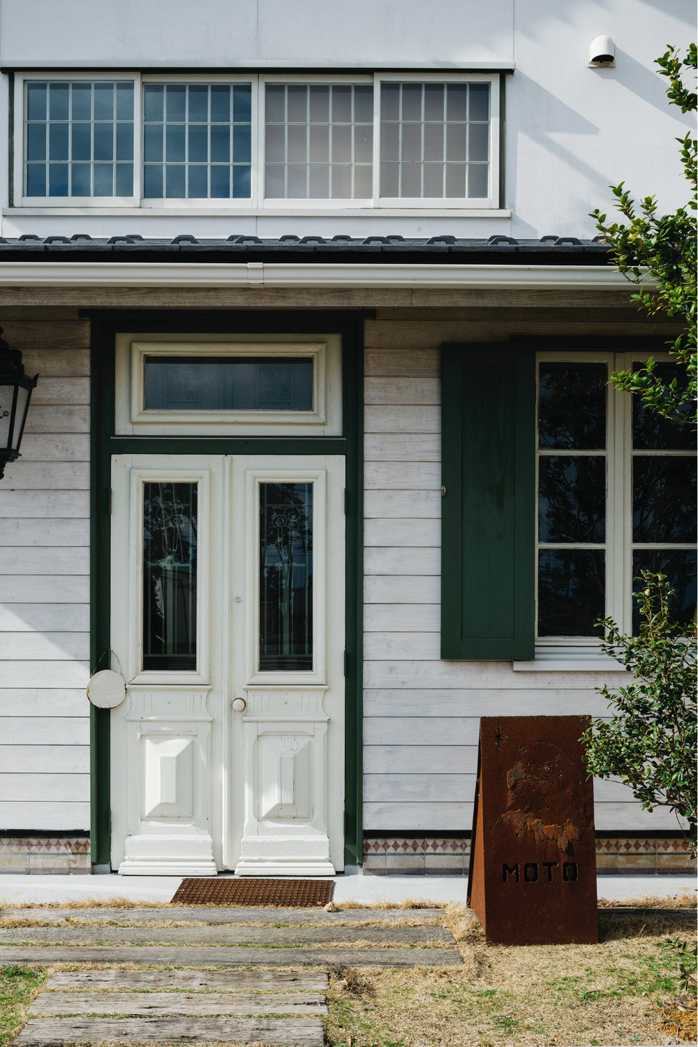 About Us – MOTO ONLINE STORE