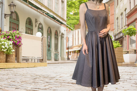 DP2204-DRSABLU フレアースリップサーキュラードレス – MASHA Naoko