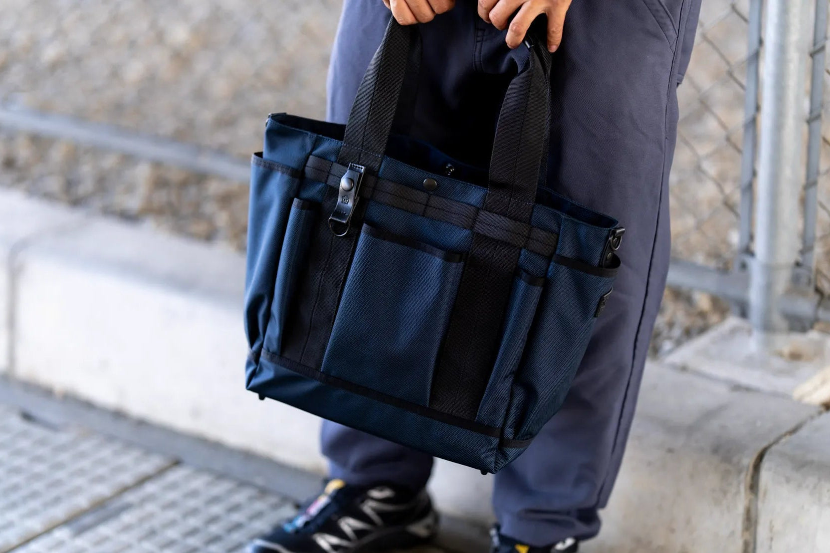 ポケットが沢山のガーデントート×セトウチレザー【grabe［グレーブ