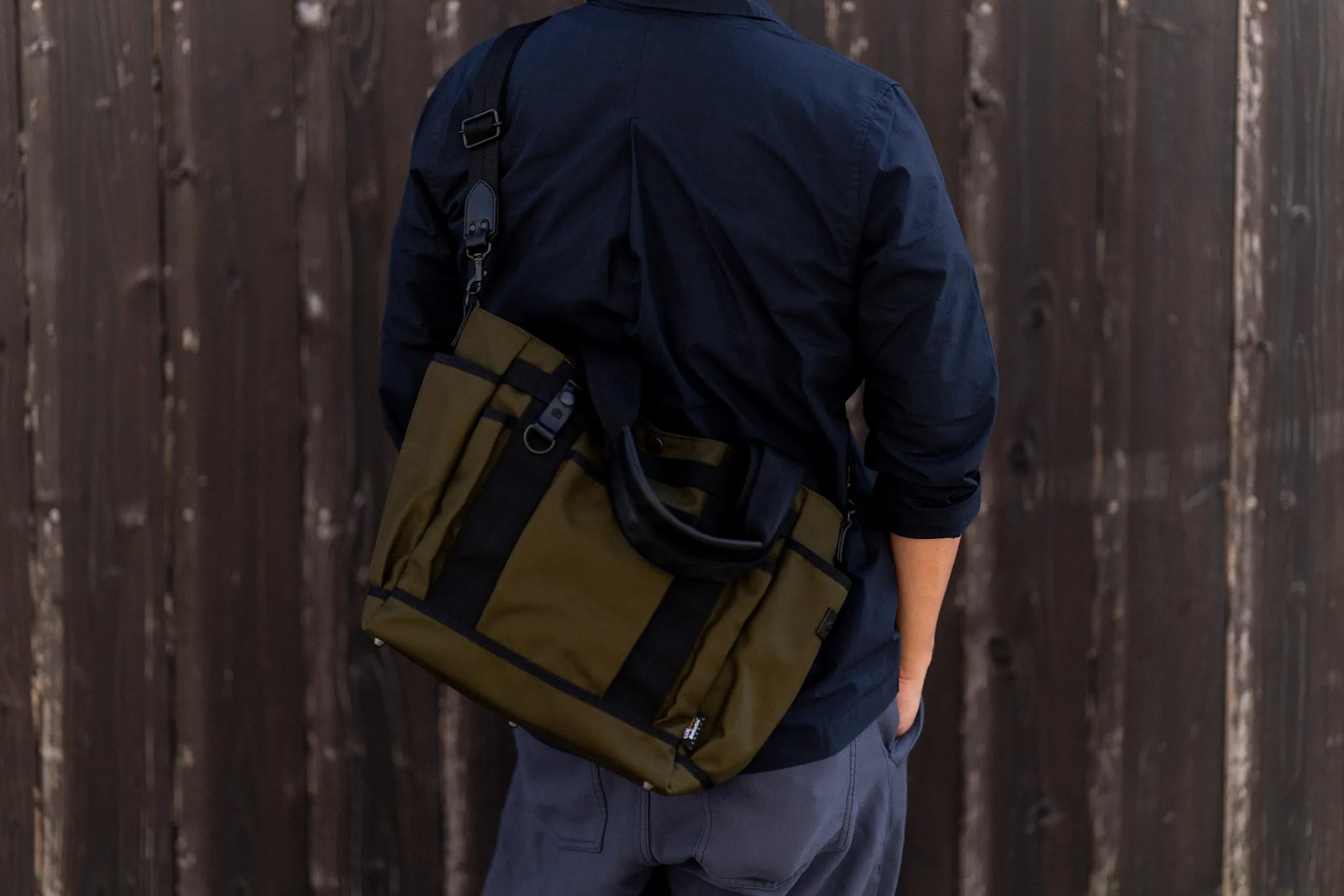 ポケットが沢山のガーデントート×セトウチレザー【grabe［グレーブ