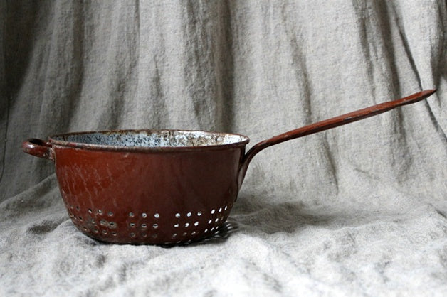 エナメルコランダー 片手 茶 グレーマーブル 雑貨 フランス