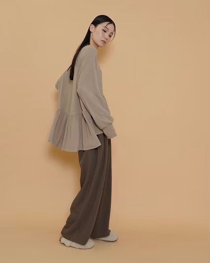 CYAN TOKYO ラウンドギャザーウォームドルマンTOPS