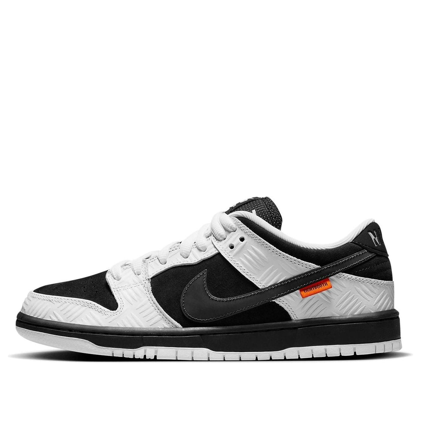 Nike x TIGHTBOOTH SB Dunk Low 'White Black' FD2629-100