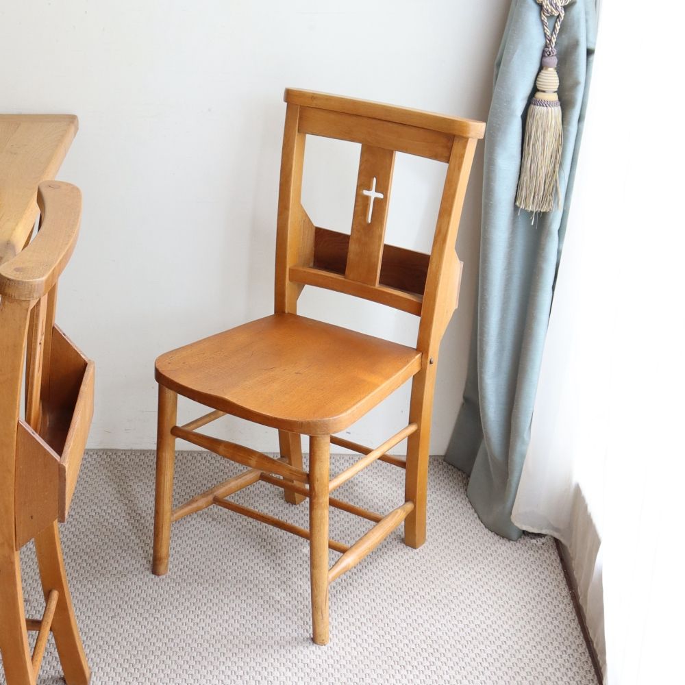 十字架がアクセント♪ クロスバック・チャーチチェア VC104-353001