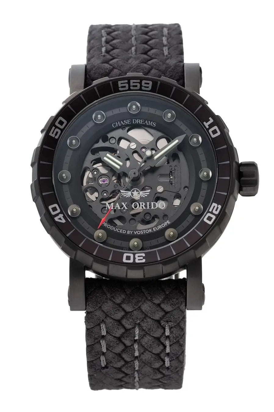 日本を代表するレーシングドライバー「MAX織戸選手」×タフネスの真髄を