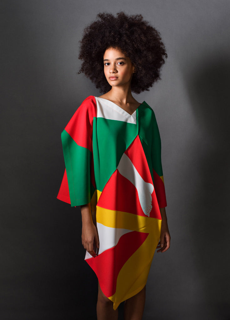 IKKO TANAKA ISSEY MIYAKE No.6」ピラミッドシリーズ – isseymiyake.com