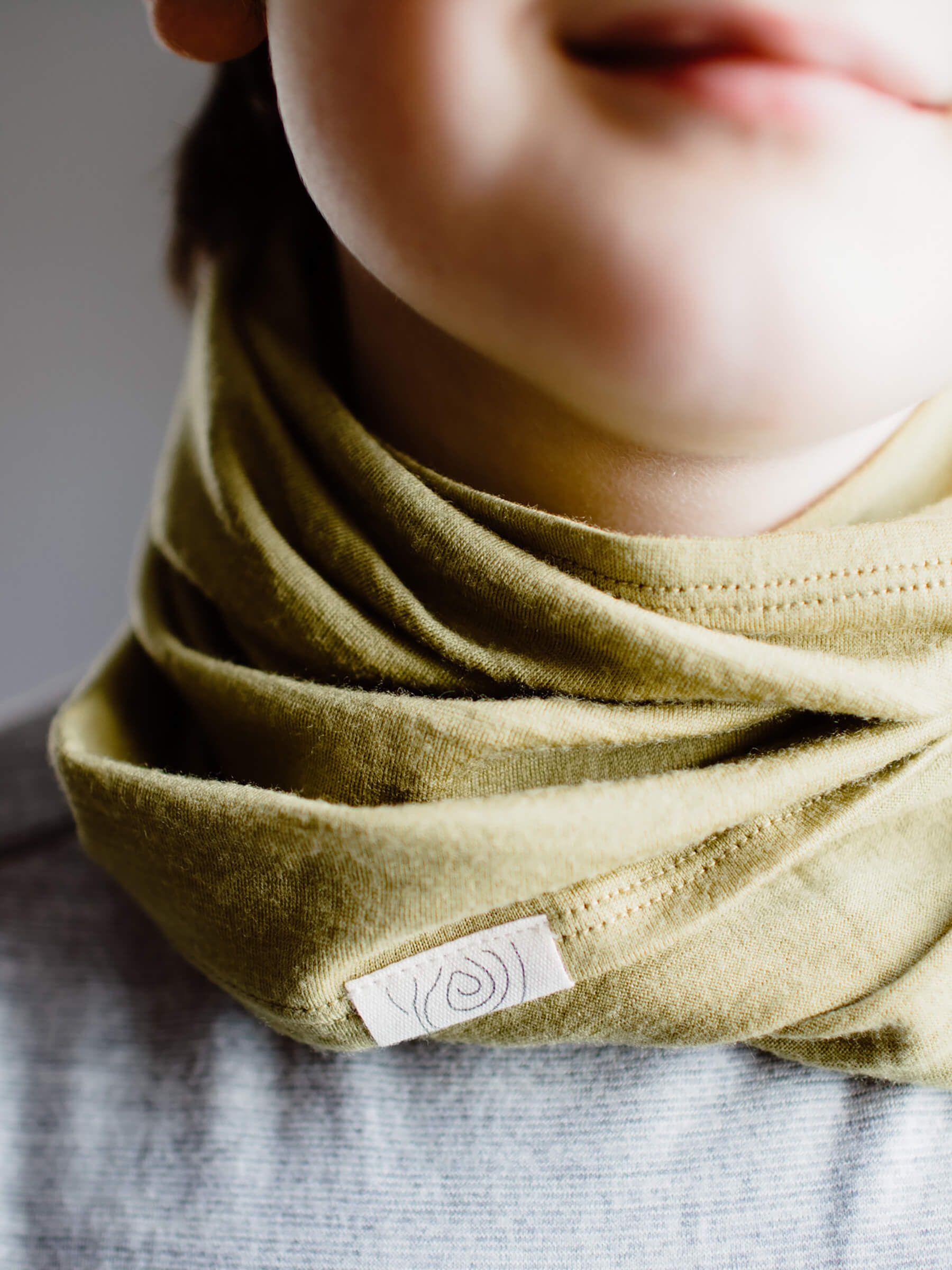 Child Merino Snood Willow – Nui Organics