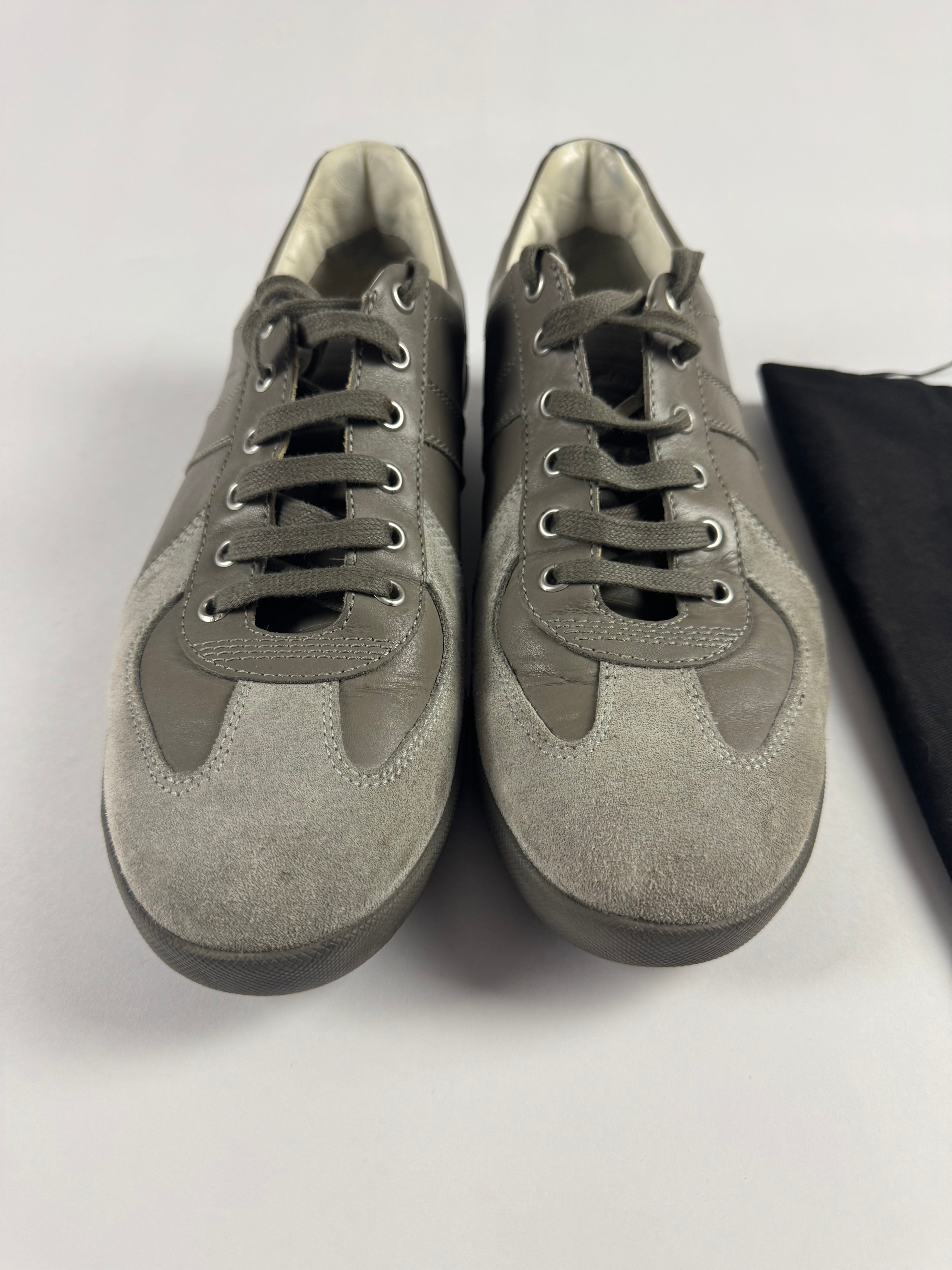 WEDEMPIECES - Dior Homme Hedi Slimane B01 Grey Suede Low Trainers