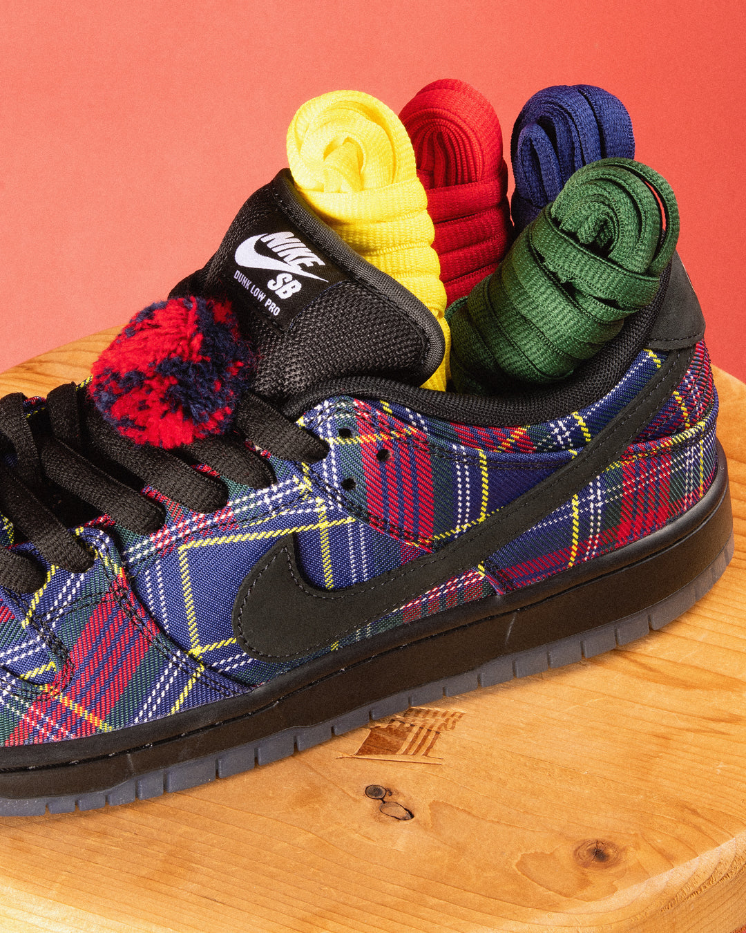 NIKE SB DUNK LOW PRO QS 