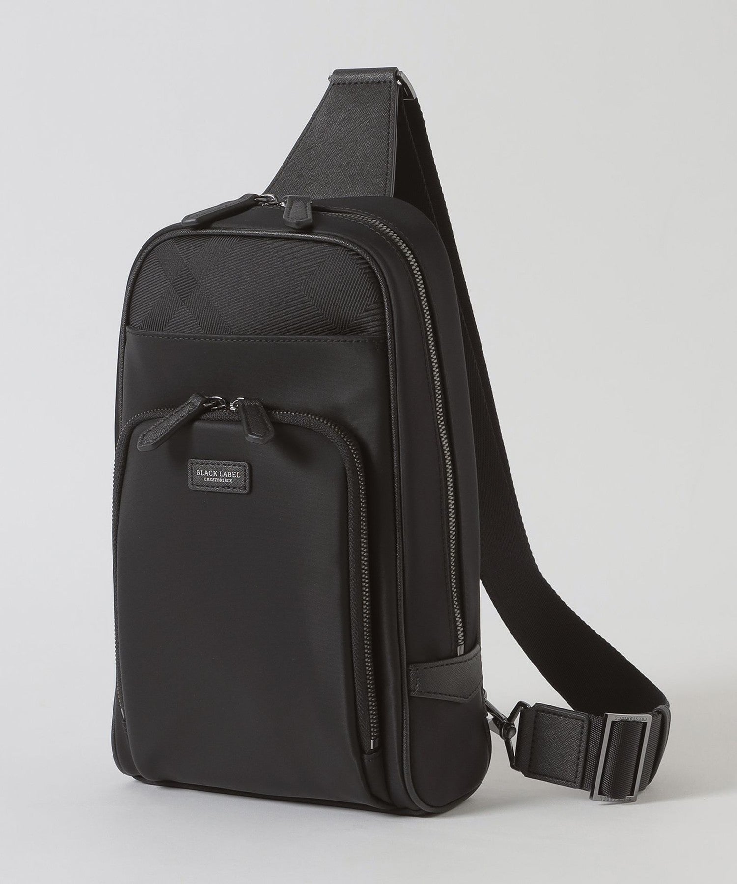 ライトウェイトコーデュラバリスティックスマートボディバック（バッグ