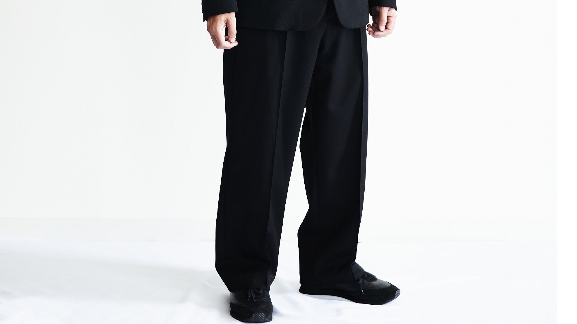 ウールギャバジン ワイドパンツ – MITSUBOSHI 1887