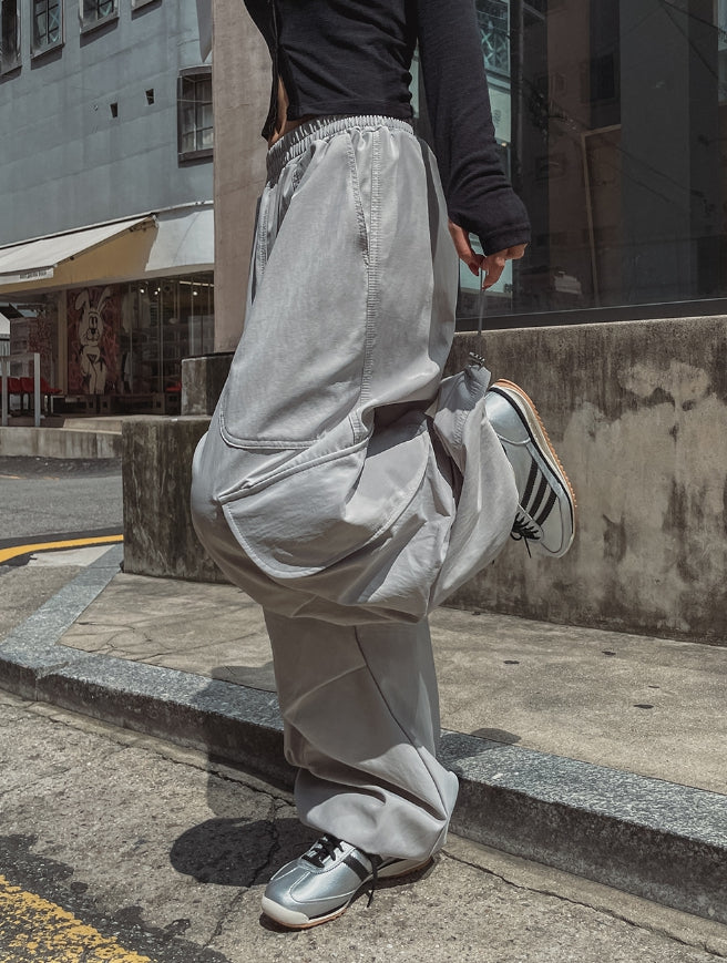 Naad Stitch Big Pocket Cargo Pants - ULAN | 60% - Asian Fashion