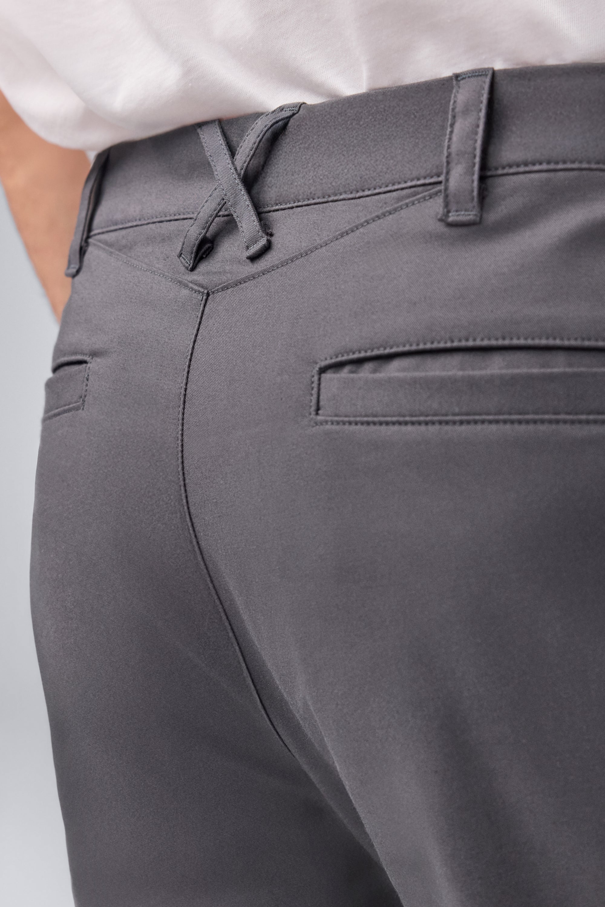 Mack Weldon Maverick Tech Chino | Casual Stretch Chinos