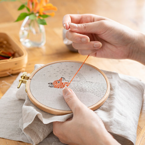 オリジナル刺繍キット「CORAL & TUSK Sparklers」 – Coral & Tusk
