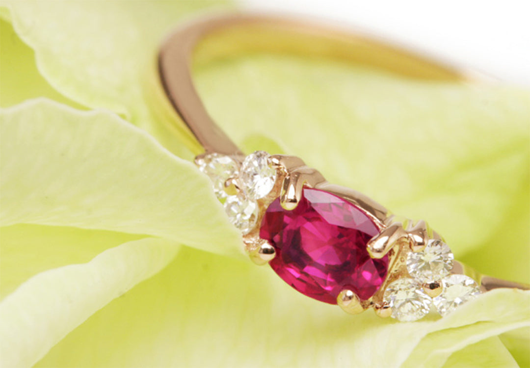 ビズー公式】ルビー ダイヤモンド K18(18金) リング フラヴィ | 希少石