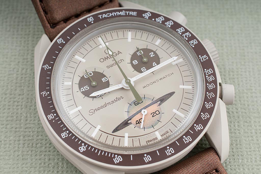 Swatch Omega Moonswatch Saturn Watch Review SO33T100