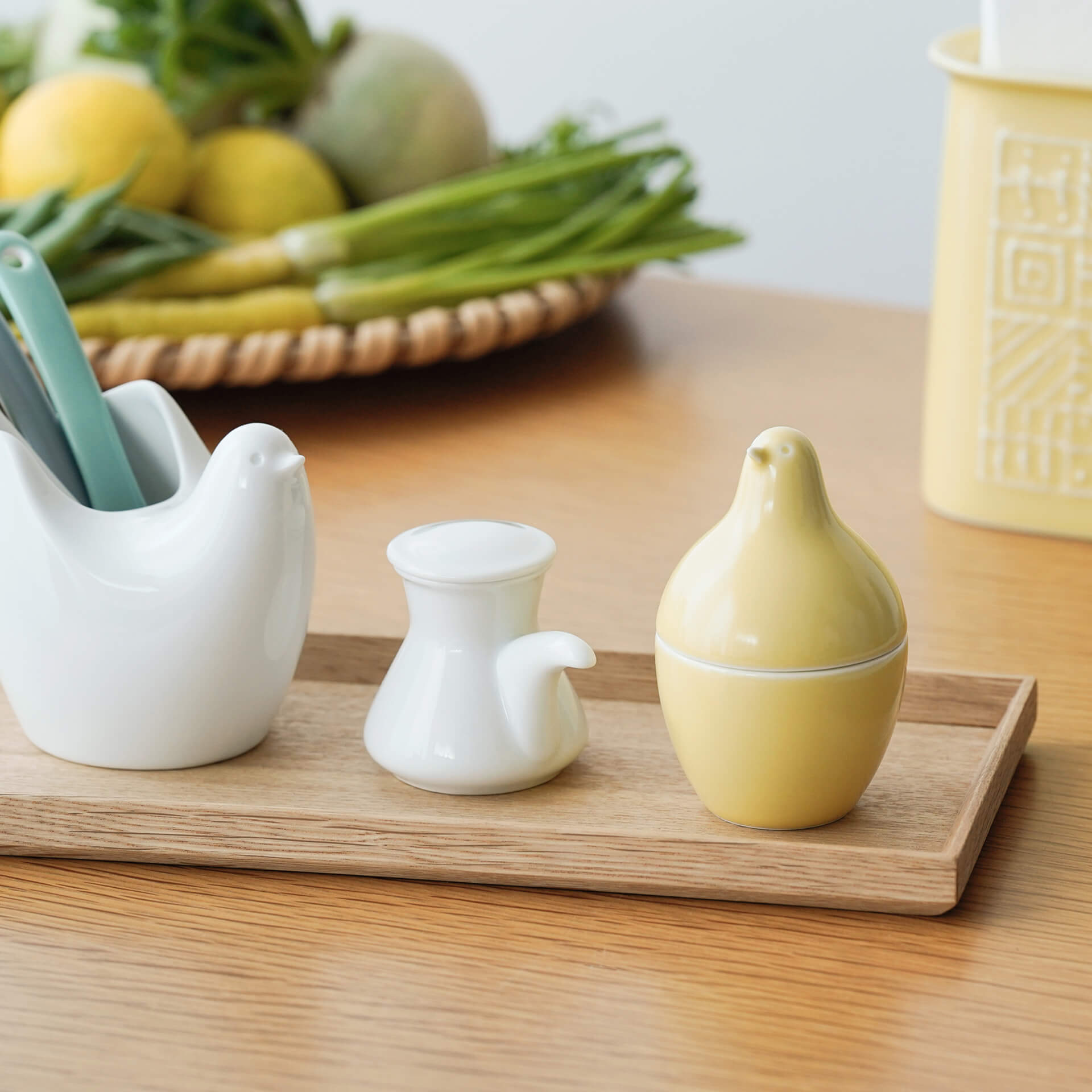 新しくなったとり型蓋付ようじ立て「PICCOLO」のご紹介！ | 白山陶器