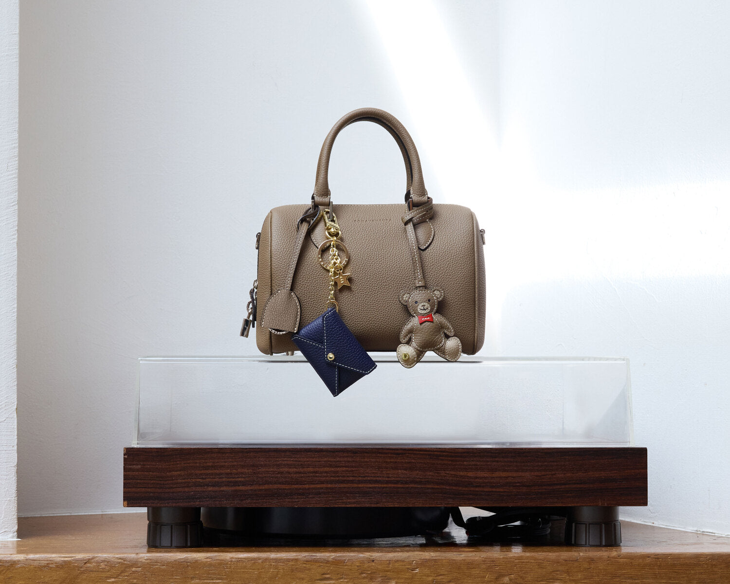 名品特集】Valentina Boston Bag（バレンティナ ボストンバッグ）