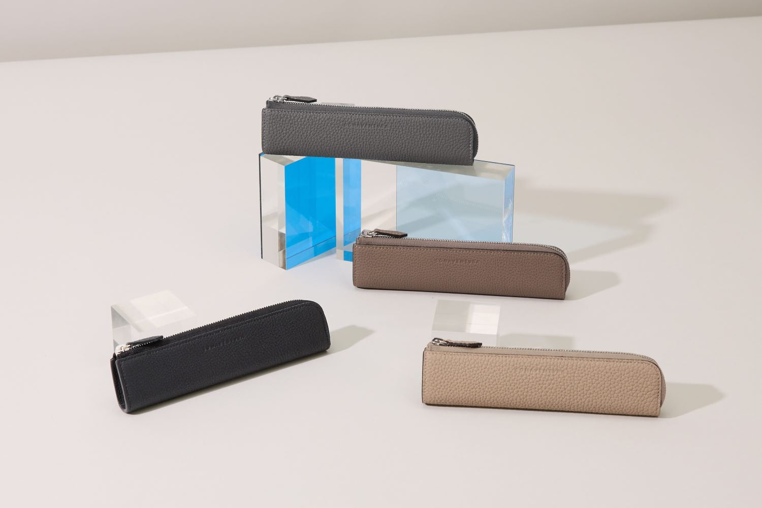 新作】L字ジップ ペンケース