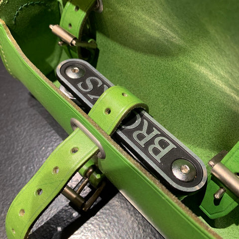 サドルバッグの原点 – COG TOKYO