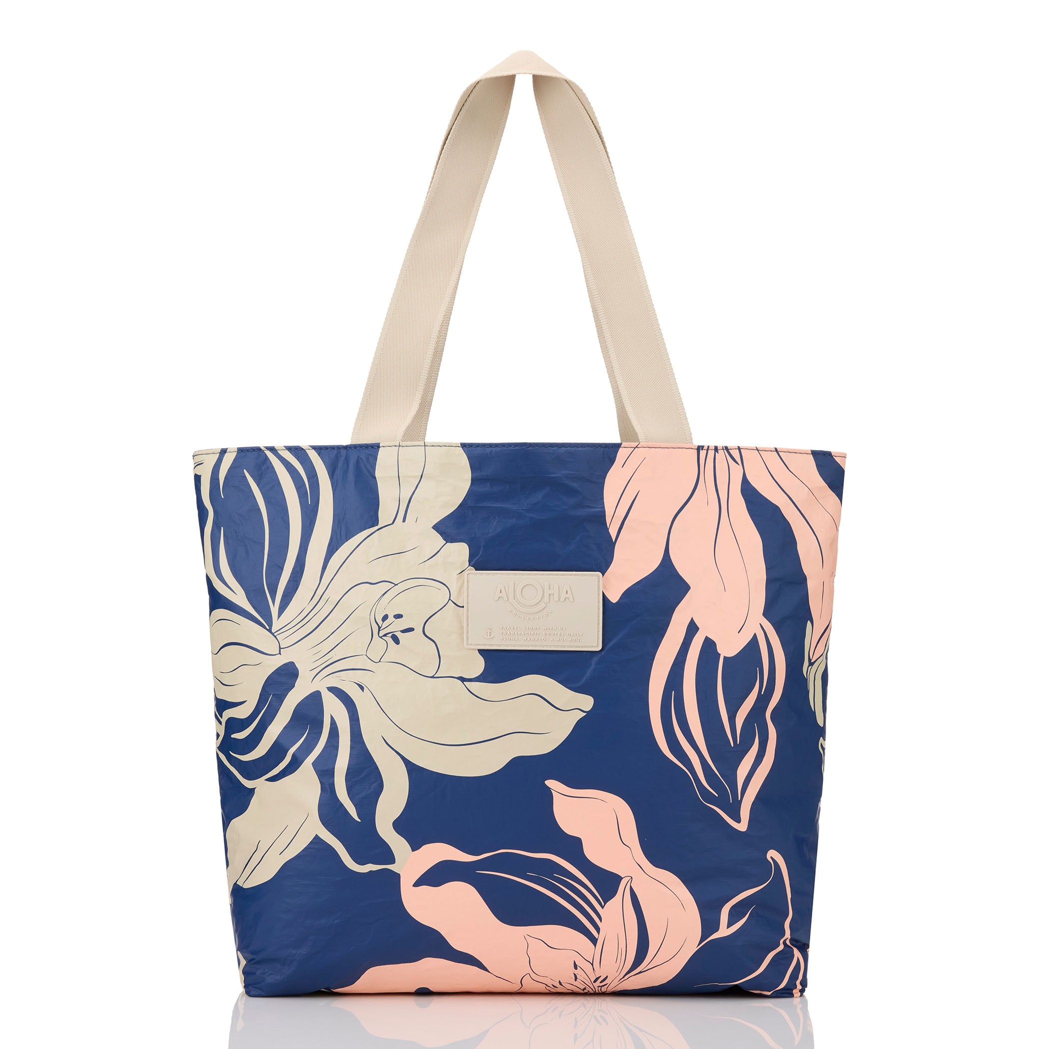 Hoaloha Day Tripper in Navy | ALOHA Collection