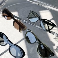 Gentle Monster】Ruvy Van 01 Black☆韓国人気 (Gentle Monster