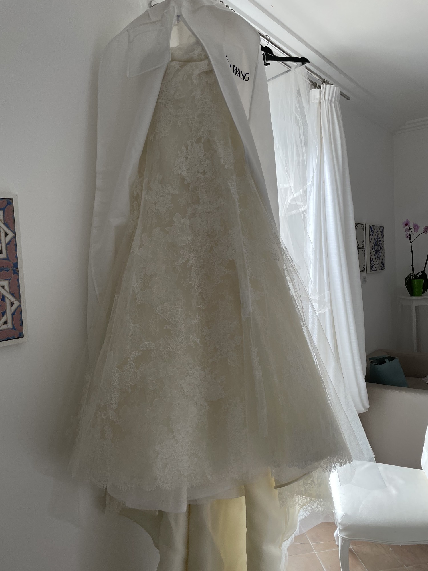 Vera Wang, Esther Wedding Dress Save 52% - Stillwhite