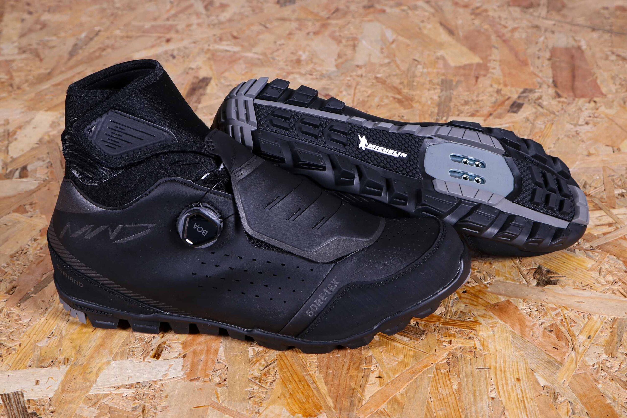 Shimano MW7 Gore-Tex SPD Shoes (MW701) - Cycling News | Bike