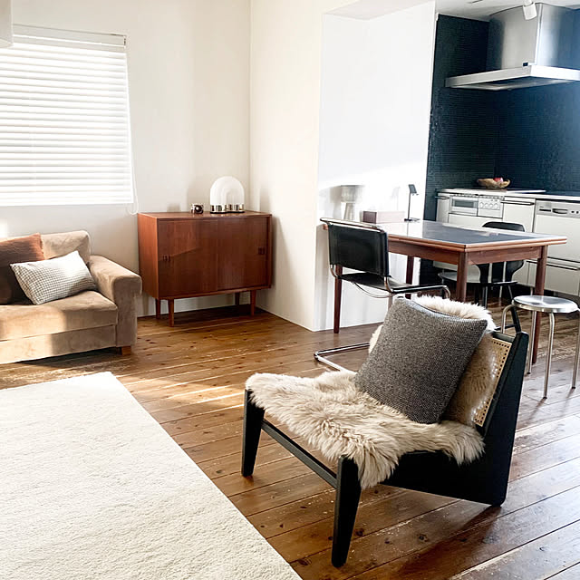 ミッドセンチュリー ラウンジチェアのおすすめ商品とおしゃれな実例