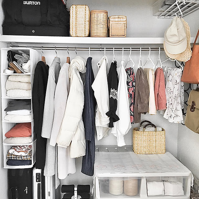 探している物が一目瞭然！クローゼットのスッキリ収納術 | RoomClip