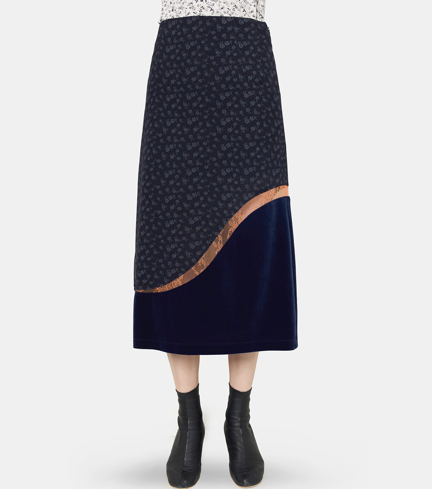 マメ クロゴウチ - Mame Kurogouchi | Velvet Straight | RESTIR リステア