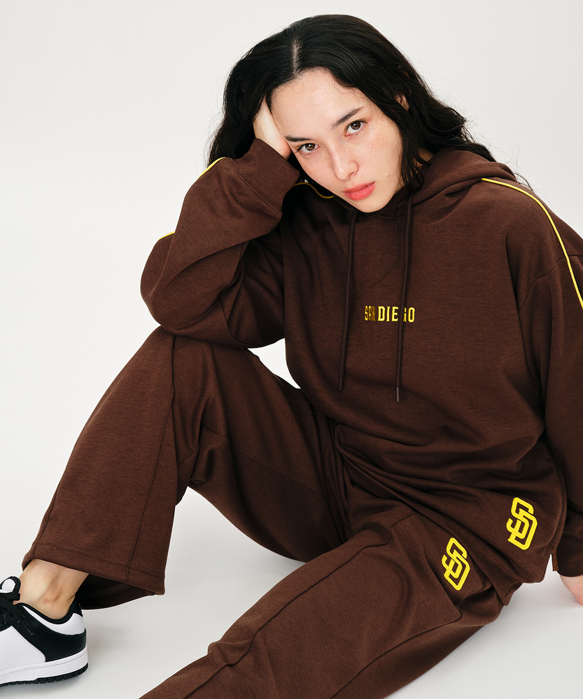 刺繍ロゴスウェットパーカー(セットアップ対応)(M ブラウン): トップス