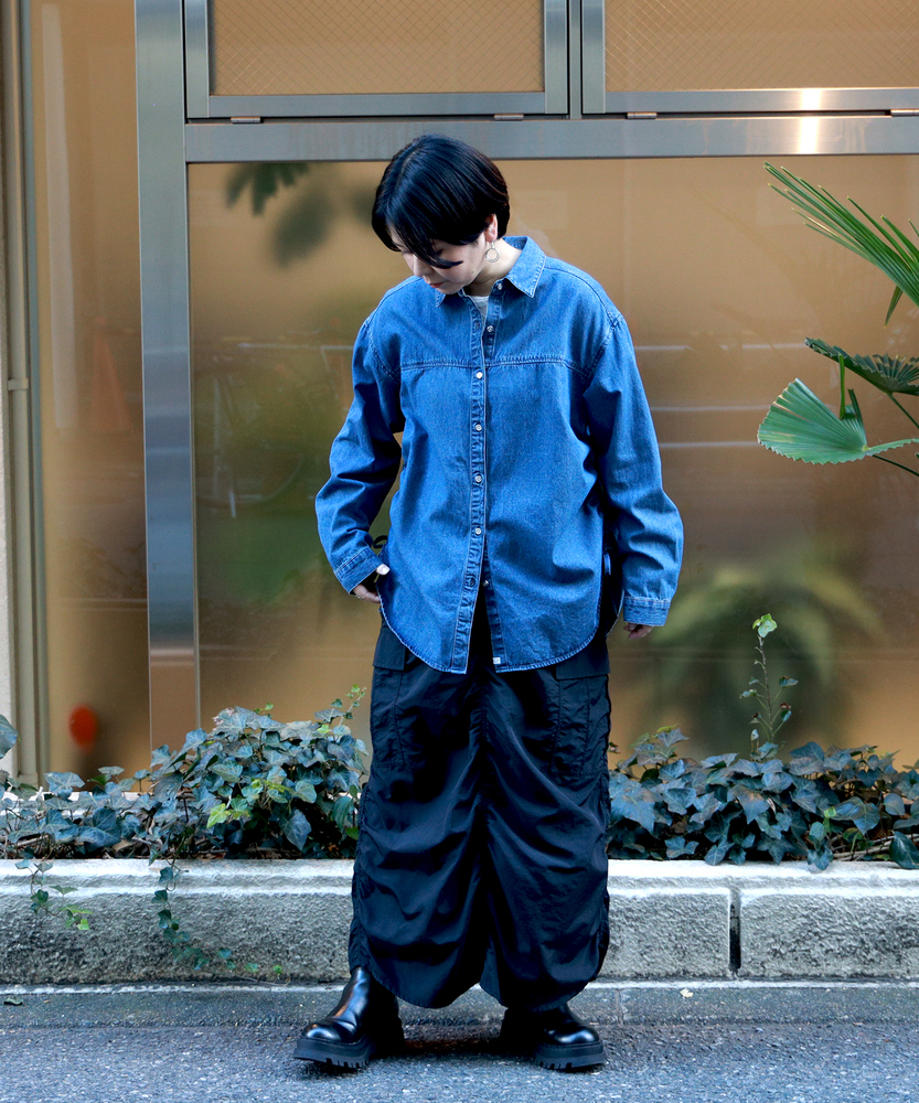 WEB限定】ギャザーデニムシャツ(S 中濃色): トップス｜Right-on公式