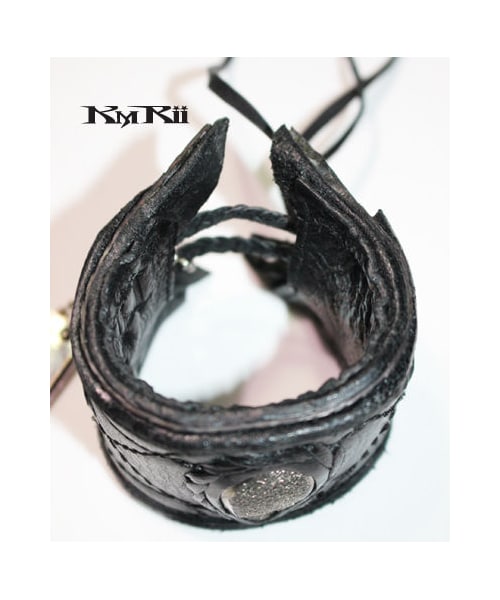 KMRii（ケムリ）の「KMRii ケムリ/ブレスレッド/BC-DRUZY/フリーサイズ