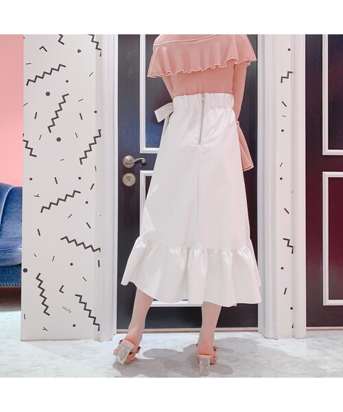 lilLilly（リルリリー）の「レザーフリルロングスカート（）」 - WEAR