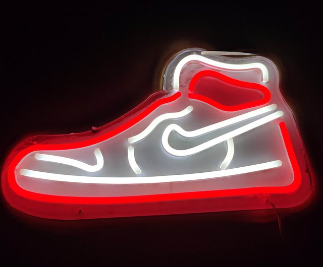 台湾 LEDネオンライト手作りNIKEスニーカーネオンサイン装飾的な雰囲気