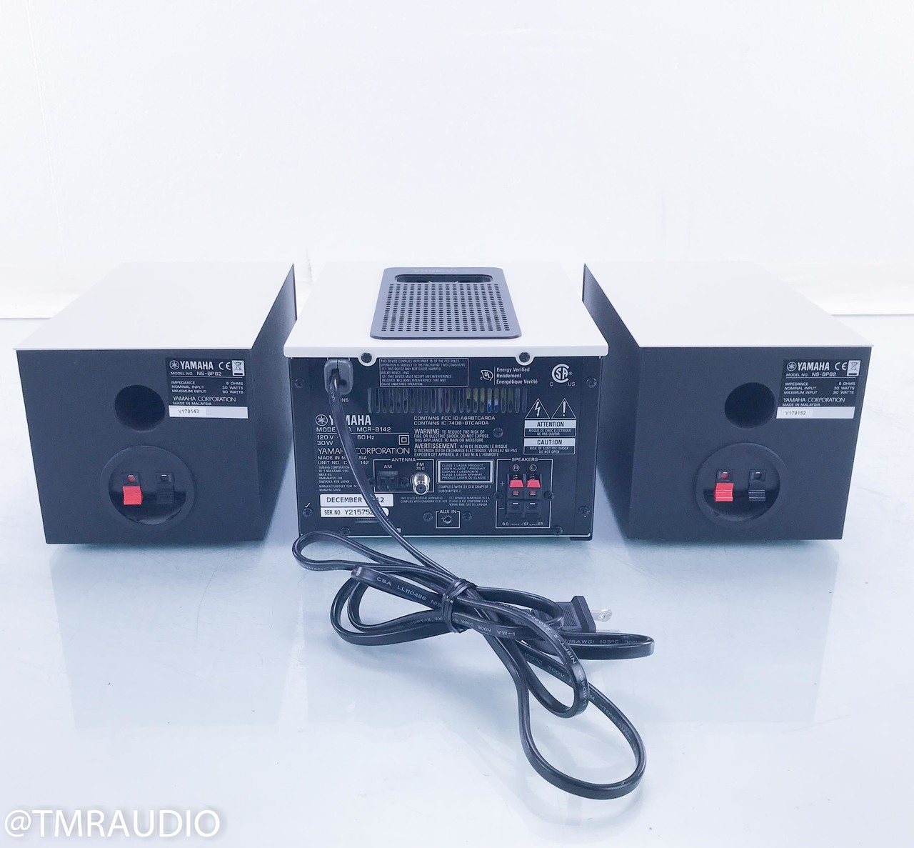 Yamaha MCR-B142 Micro Component Stereo System